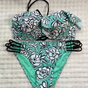 Abercrombie & Fitch Mint Green Bikini set